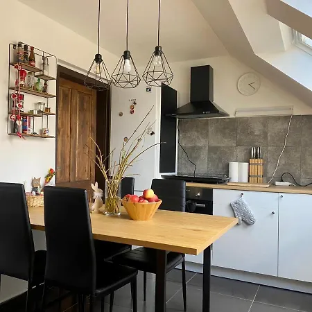 Séjour à la campagne Apartmá V Rodinném Domě Kousek Od Prahy Nouzov